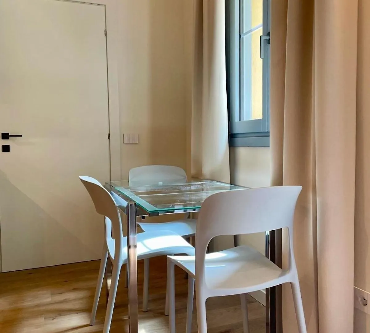 Porta Venezia Top Apartment ميلان